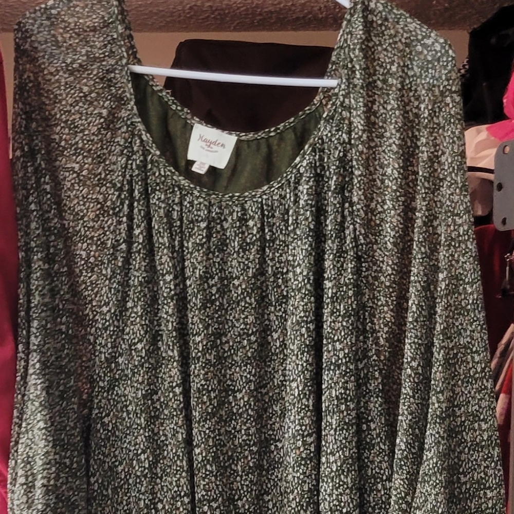 Hayden dress 3x